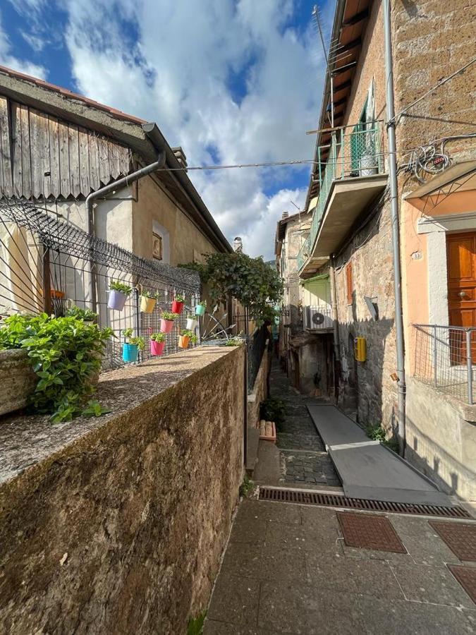 Appartamento La Rocca House Soriano nel Cimino Esterno foto